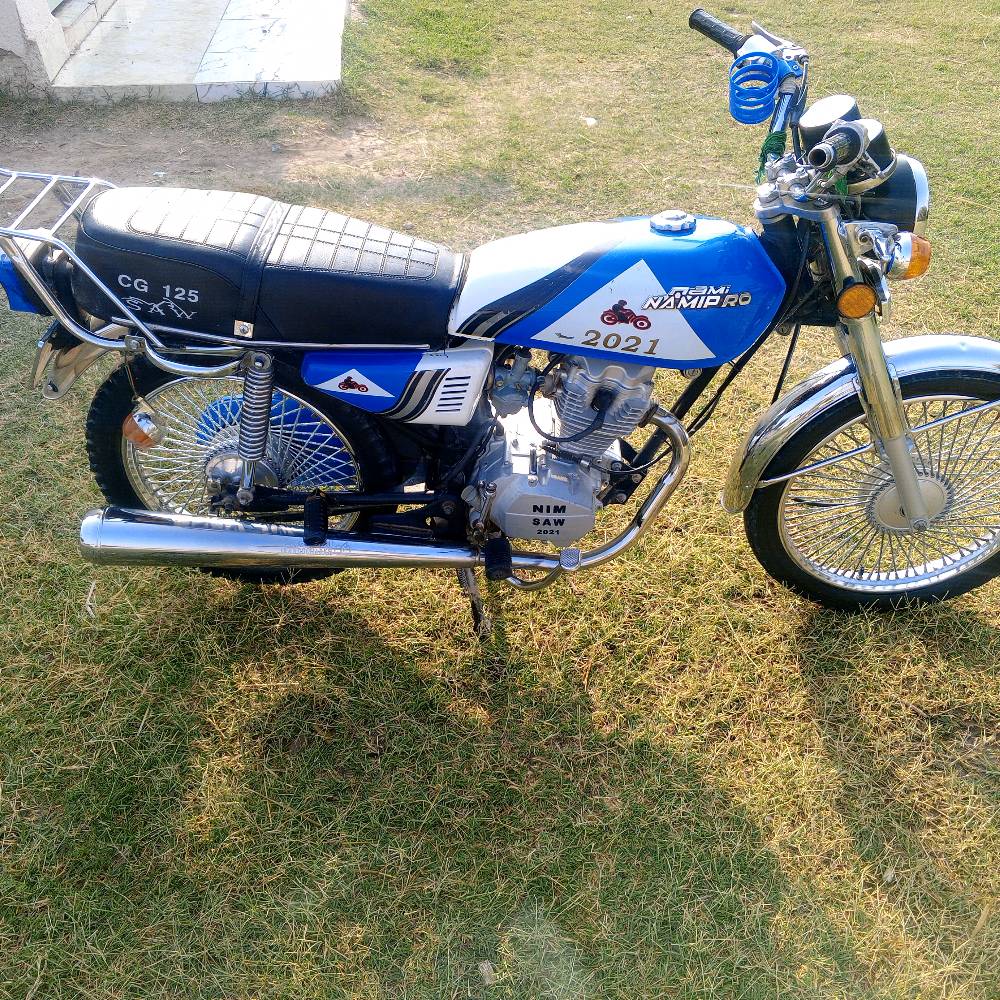 سلام عليكم دراجه البيع موديل 21   وراق صولي مكاني  ناصريه قضاء الرفاعي سعر 700 وبيها مجال 
