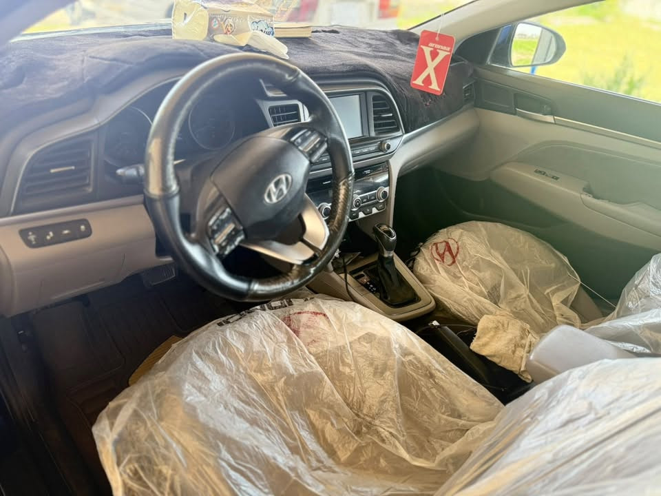 النترا 20امريكي محرك 2000دوش بيها ست قطع بدون دواخل سيارة نصبتها حلوة تبريد ثلج سنويه باسمي ل2030رقم بغداد الجديد كاميرا رادار خلفي جانبي ماشية 100الف مكاني بغداد ابي غريب السعر 110بيها مجال
للاستفسار اكثر ***********واتساب
