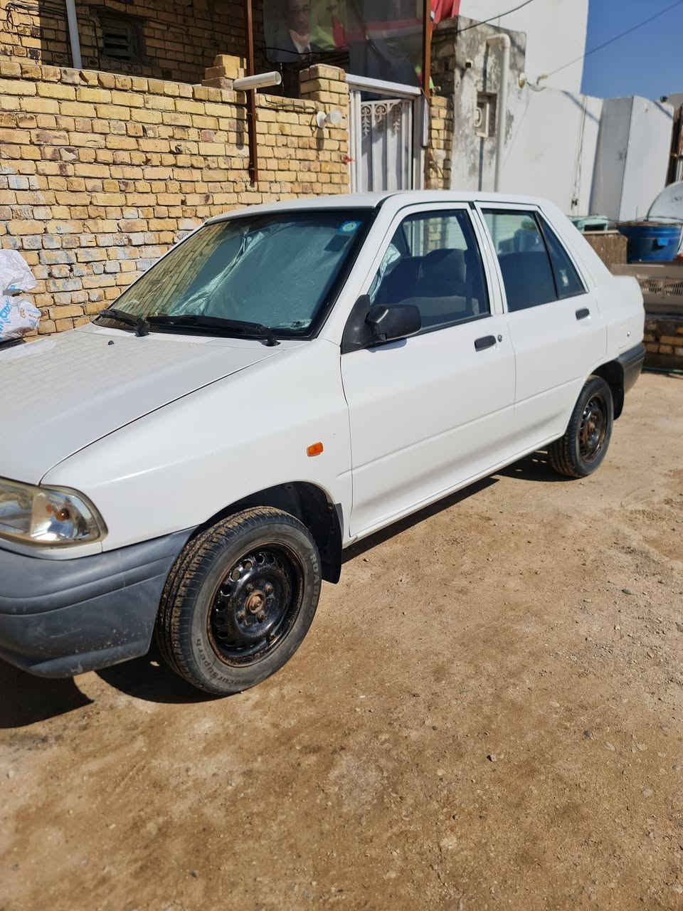 سلام عليكم سايباللبيع 2023 كفاله ماشيه ٤٣الف حقيقي مكان السياره حولي حي الجامعة يم بوابة مجمع حيدرحجي هندي ٧٣وبيه مجال ***********
