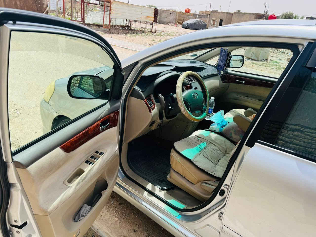 ابصم للبيع مديل 2004 كرستاللون سلفري
كامل مواصفات حساسات تحكمات ستيرن كامرات 
الرقم بصرة بأسمي السيارة  
مداور ثاني يوم
    السعر127وبي مجال حك الجية 
#السماوة قضاء الخضر 
***********
