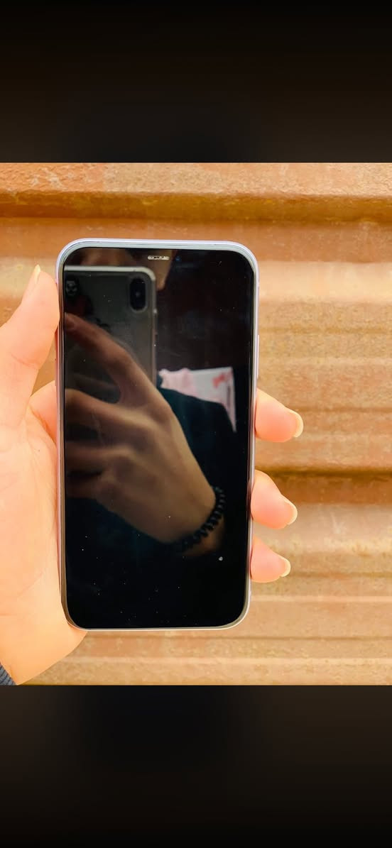 ايفون 11 عادي
مبدل فقط بطاريه بطاريه اصليه
ذاكره 128
دبل سيم
250وبي مجال للشراي


**إذا كنت صاحب هذا الإعلان وتريد حذفه لأي سبب، رجاءا أرسل رسالة إلى الدعم الفني**