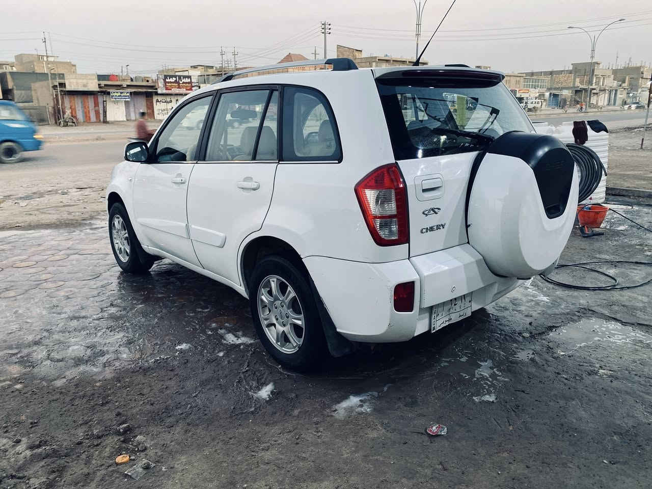 السلام عليكم
السيارة للبيع موديل 2013 السيارة جاهزة من كلشي بدون اي نقص كير مكانيكي كراسي جلد فتحة سقف تدفئة وتبريد بالكراسي الأمامية السعر (56) ورقة وبيها مجال للشراي 
مكانها بابل 
للاستفسار اكثر الاتصال على الرقم (‭0771 939 4422‬)
