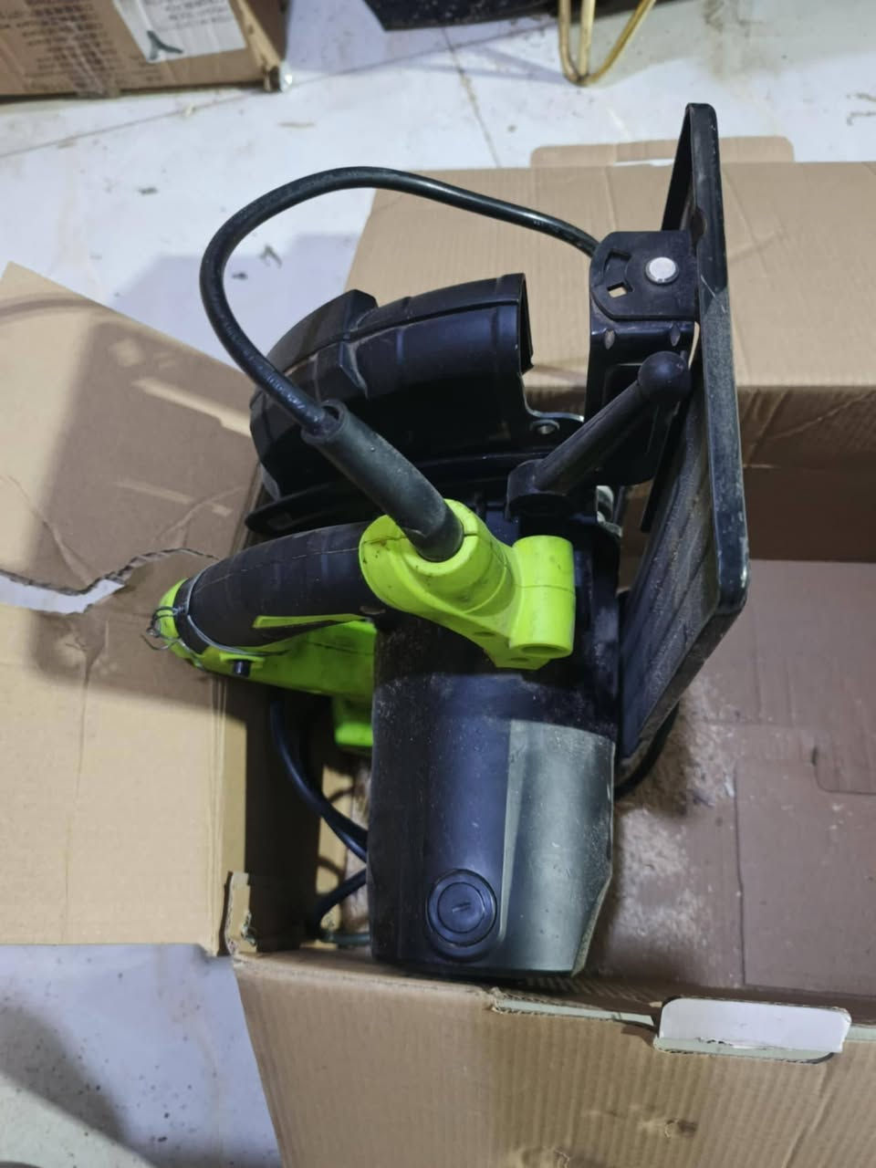 مكينة كص شغالة كامل فقط تكسر فحم من تشتغل سعر 40 الف


**إذا كنت صاحب هذا الإعلان وتريد حذفه لأي سبب، رجاءا أرسل رسالة إلى الدعم الفني**