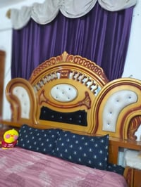 غرفه عراقي • تاج • جربايه