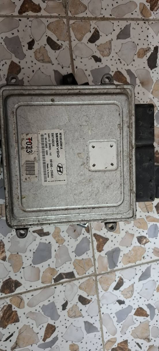 السلام عليكم  غراض للبيع باقل سعر  من السوك
كير سوناتا مكفول 

ضفيره محرك +دشبول + قاعده فيوزات   سستم كامل

عقول 2 

مجاول نوعين  

نوزلات + مسطره نوزل 2

مروحه  مكينه 

قمجي سكليتر

فيشه كيلو متر  

عنوان بغداد   

رقم الهاتف 

***********
