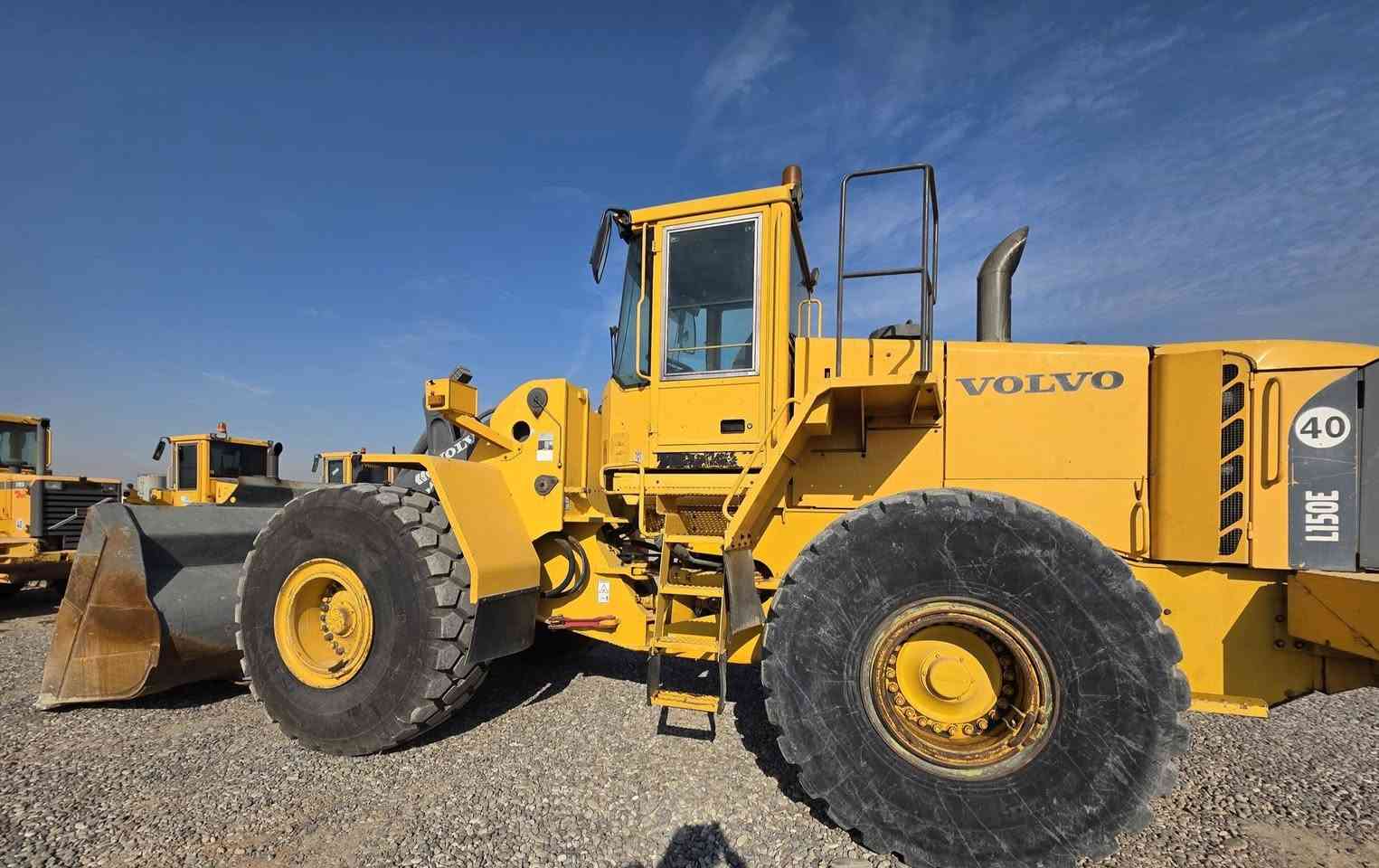 للبيع - بۆ فرۆشتن  
———————
شفل : VOLVO
حجم : L150E
مودیل :2005
رەقم   سلیمانیە
—————————
بۆ زانیاری زیاتر پەیوەندی بکەن بەم ژمارە تەلەفۆنە 

***********
***********
