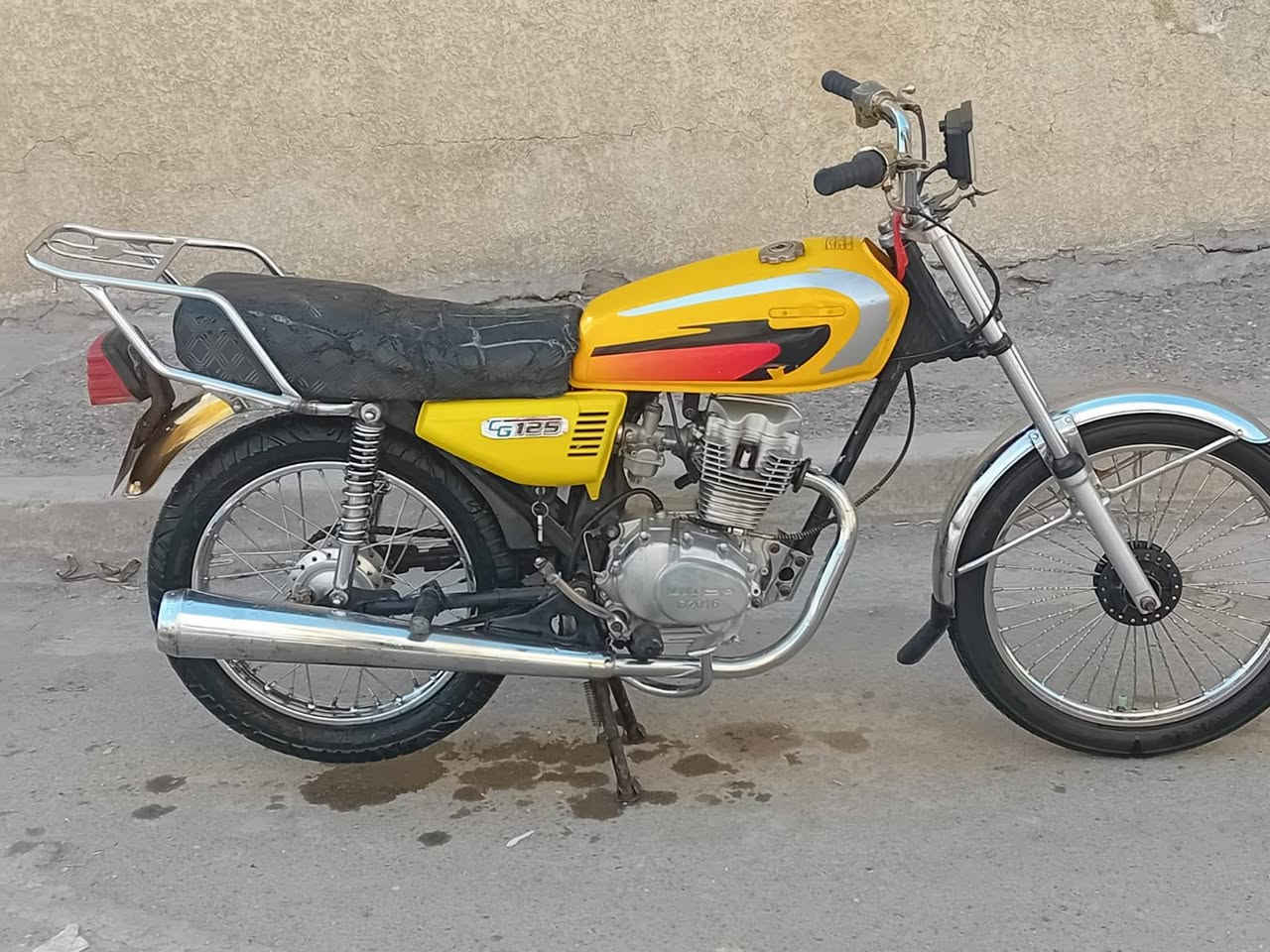 سلام عليكم دراجه ارشه البيع
4كير مديل 2061 نضيفه كلش كهربايات شقاله مامفتوح بيه برقي كلش نضيفه سعر 45 وبيه مجال مكاني بغداد البياع شهداء ***********
