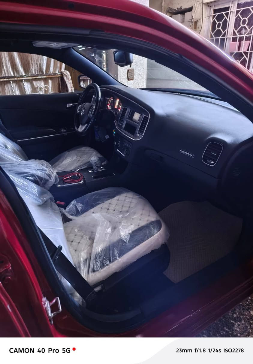 السلام عليكم 
للبيع جارجر موديل 2014 كص جنطة لحيم باجات فقط  مكينة 3600 كير 8 نمر طيارة السيارة متؤمه طبق الاصل السيارة جاهزه للاخير من ناحية المكينة والكير والتبريد 
مكان السيارة ميسان العمارة 
السعر 52 وبيها مجال ***********
