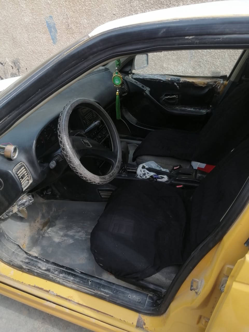 السلام عليكم بيجو روى 9
عندي رقم راعيهة موجود
ابيع كومة حديد
محرك ونجي بيه تبخير قليل 
مكاني واسط / نعمانية
رايدهة ب15 وسهلة للشراي
***********
