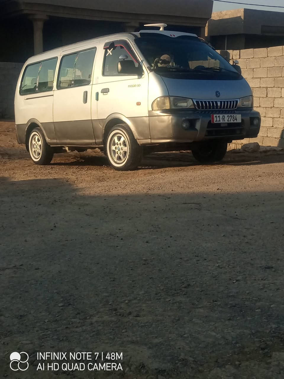 بريجو للبيع موديل ٢٠٠٣ السياره ابلاديه قطره صبغ ما بيه فقط الحجل مشغول شواصي ٤ شركه مكينه ٣٠٠٠ مجفته صارله شهر غرفه ابلاديه شركه مكان السياره ابو غريب الزيدان قرب جامع الزيدان الكبير رقم الهاتف ***********ابو زيد

