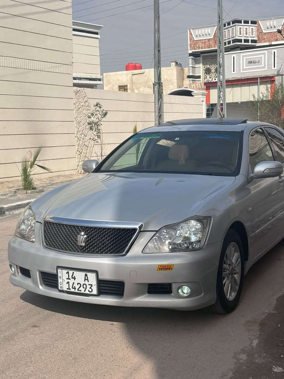 سلام عليكم شاهينه. رقم بصره تسجيل جديد.السياره كفاله من الكص والنقل والضربه والصبق. فقط كصة قمارا.  السياره فوول مواصفات لاخيرر. بعد معروفه مواصفات الفول.  السياره مكينه وكير وحداده كرتون تبريد. ثلج.  سنويه لغاية30 تنتهي.  تخم تاير ويل حصيره. السياره جديده معني الكلمه جديده كلشش. سعر. 125. هاتف. ***********البصره الزبير.
