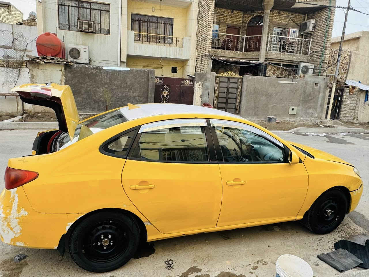 بسم الله الرحمن الرحيم 
السلام عليكم 
النترا 2010 امريكي بغداد بأسمي تحويل مباشر
سيارة غاز وبانزين
كاميرا وشاشة  
بيها منظومة غاز حكومية
بيها تعمير جاملغ خلفي وامامي 
مكفولة دواخل والشواصي  وكص  
تبريد جديد شغال ومنضومة جديدة 
كير جديد 
محرك بي تبخير 
كهربائيات كلها شغالة 
تخم تاير جديد 
صدر امامي جديد 
صدر خلفي نص عمر 
سيارة جاهزة 
ونضافتها وكشرها شوفت عينك 
سيارة بأسمي وشرط التحويل 
مصفرة هيئة وغرامات 
عنوان السيارة بغداد 
السعر المطلوب 79$ ورقة بيها مجال بسيط  
للاتصال ***********
