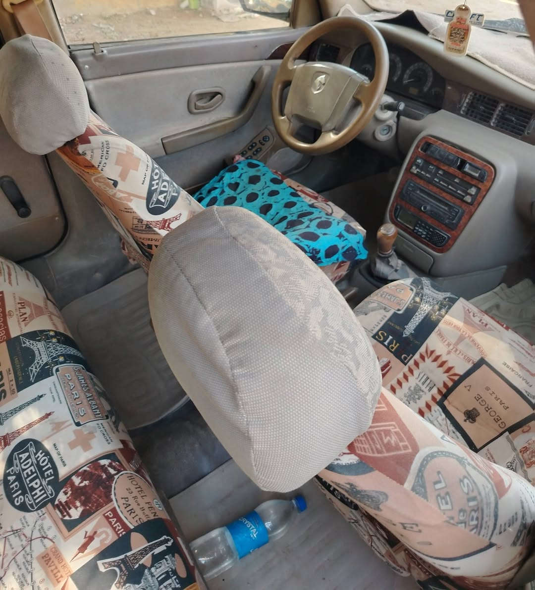 سلام عليكم
عندي سمند سورن للبيع 
سياره بيها الكير كايم ابيع كوم حديد اتكفل المداور شوكت ماتريد 
موديل 2009
رقم نجف انكليزي 
سنوية مجدده ل2030 
الاستفسار الاتصال على الرقم الاتي 
***********
مكاني الديوانيه غماس
