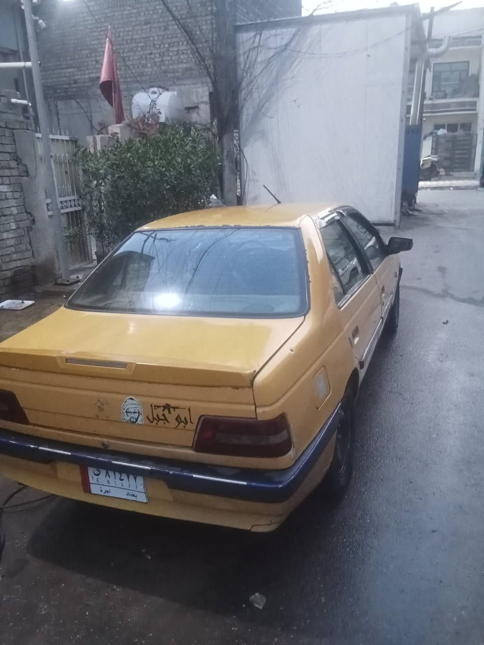 سلام عليكم بيجو Glx موديل 2013 سيارة حلو بس بيها نواقص بسيطة للبيع 30وبيها مجال بسيط المكان بغداد للستفسار الاتصال على رقم الهاتف *********** بي واتساب
