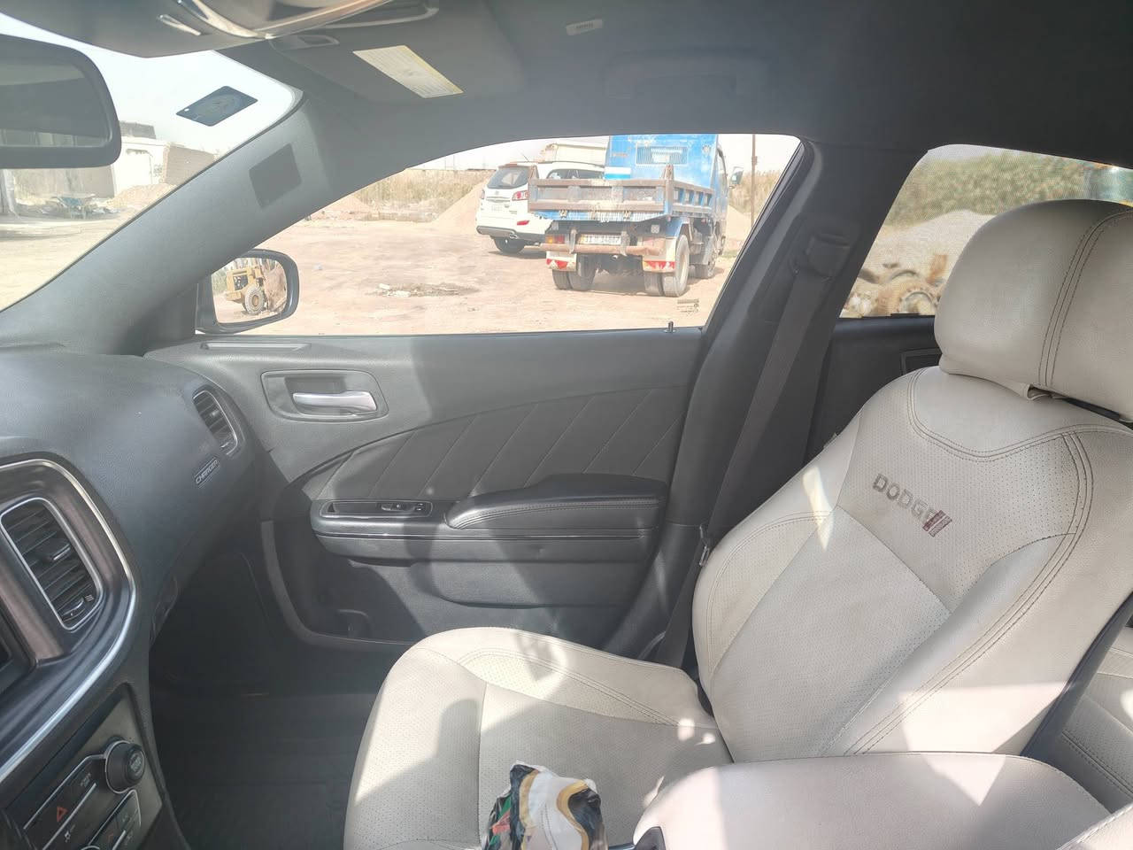 جارجر 2017 اصل
تقرير 30 % 
ويل 20 
رقم ذي قار 
العنوان ذي قار قلعة سكر
تخم تاير جديد 
جاهزه وجديده 
السعر 190 ورقه 
بيهه مجال قليل 
انه مكلف بالنشر 
رقم صاحب السياره 
*********** 
اتصل وبيك خير ودلل
