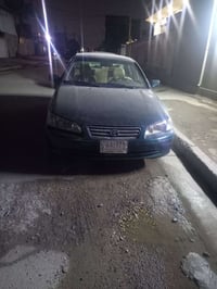 كامري موديل 98 رقم بغداد مضبوطة عام مكينة 4 سرندر وارد مريكي اليبظواحد...