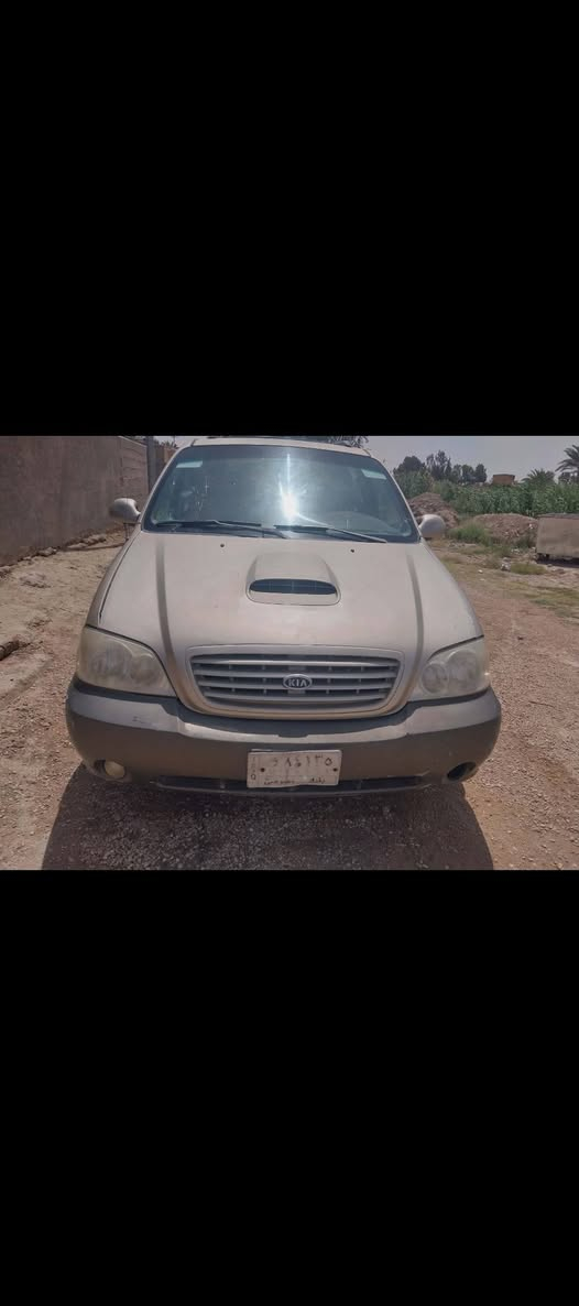 كرنفال ٢٠٠٠ گاز 
گير اوتوماتيك
گير ومحرك كفاله
تبريد شغال
تفاصيل اكثر يم صاحبهه
‏‪***********‬‏
