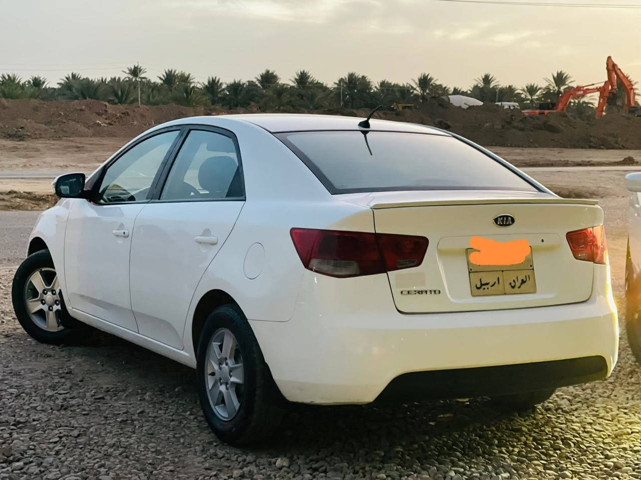 السلام عليكم 
سياره سيراتو 2010 مكفوله كفاله عامه حداديه جديده سياره جاهزه من كلشي تخم تاير محرك خير من الله تبريد ثلج
تحويل مباشر او كاله رقم اربيل
السعر 97 وبيها مجال
*********** واتساب
***********
