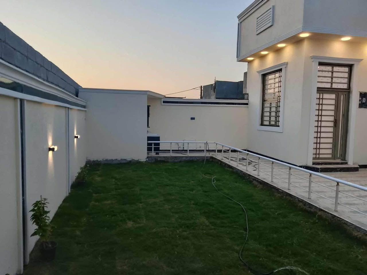 #اسعد_الله_اوقاتكم_بكل_خير⁉️👋🏼

دار سكن للبيع بناء 2025

#المساحه 270 متر 👍 

#جنس_العقار :: طابو ملك صرف زراعي باسم عراقي سند 25 

#العنوان :: البصره أبي الخصيب ابو كوصره ثالث عن شارع ابو كوصره رئيسي
#يحتوي البيت على ثلاث ٣ غرف منام كبار
و ديوان
و مطبخ و صاله
و مناور عدد 2
و صحيات داخلي وخارجي  و كراج سياره وحديقه 

#البيت جاهز من كلشي تستلم البيت عنده المكاتبه
كامل من مقطوره و كيزر و ماطور
جيب اثاثك و اكعد
و الف عافيه الي ياخذه

جميع الخدمات متوفره ماء كهرباء ومدارس 
#السعر (( 120 مليون  وبي مجال 
#للاستفسار الاتصال على الهاتف 📳📞
📳*********** Sukhbaatar, Mongolia
