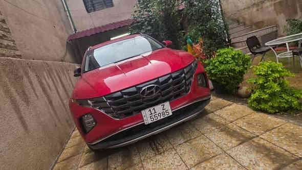 السلام عليكم توسان موديل 2023 فول مواصفات 1/1  مكان السيارة بغداد العامرية   بيهة 3قطع السيارة 
تجي تسويلها سونار  
السعر 180ورقة 
***********
***********
