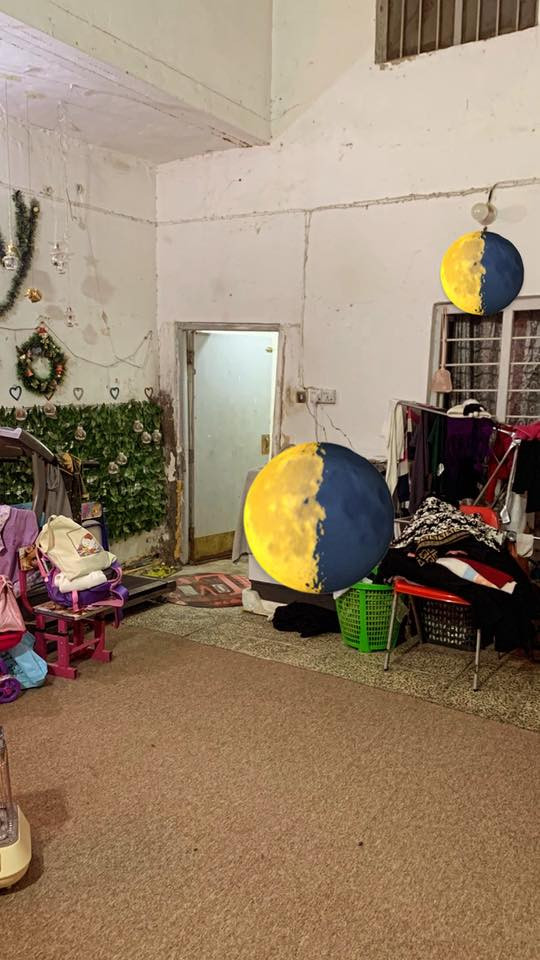 اللهم صلي على محمد وال محمد بيت للبيع الموقع الإبراهيميه قريب الشارع منطقه مخدومه تبليط وشارع عريض.الييت مكون من أربعة غرف وصحيات خارجيه يصلح للسكن (يحتاج بعض الترتيبات ) مؤجر حاليا بسعر ٢٧٥ الف شهريا ) طابو صرف سند منفصل غير متداخل او اي مشكله للاستفار اكثر اتصل على الرقم او واتس ***********الي ميعجبه المنشور يذكر الله ويعبره 🌷
