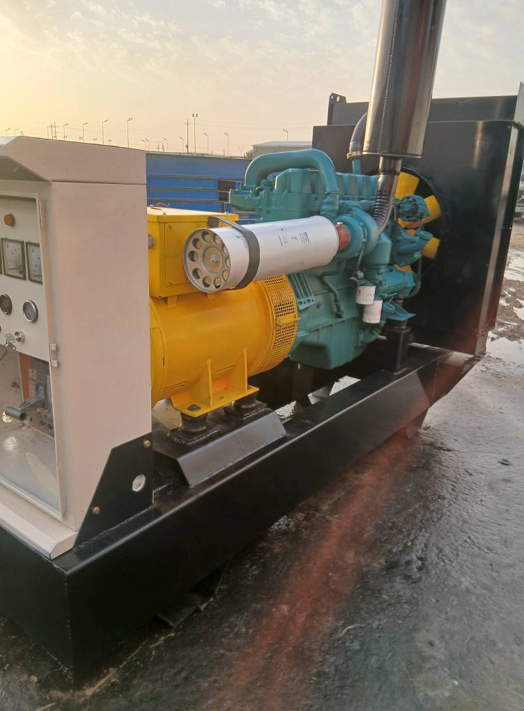 السلام عليكم مولده سكانيا دي اس ٢٠٠ كيفي توليد بلادي مكينه شرط ستندر لاتنقيص ولاتبخير جاهزه الاخير العنوان التاجي السعر ٤٨ ورقه ***********
