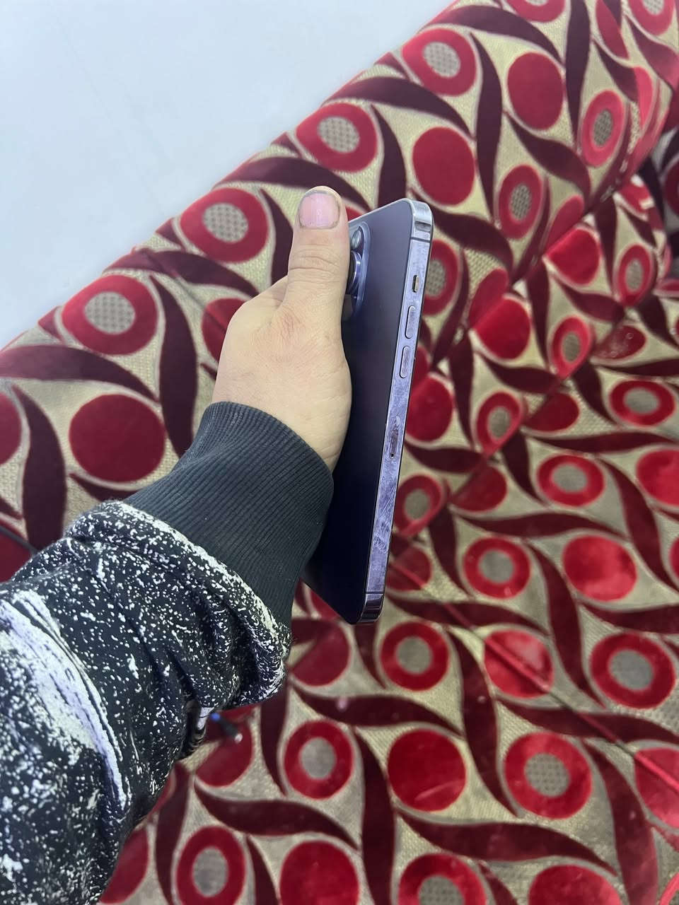 آيفون ١٤ برو ماكس
ذاكره ٢٥٦ 
m  شرق أوسط
مبدل بطاريه اصليه 
وشاشه نوعيه جيده
سعر ٥٦٠ وبي مجال
***********
