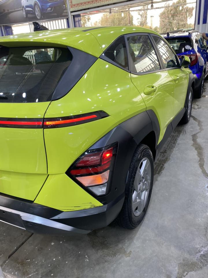 السلام عليكم
كونا 2024 الشكل الجديد
لون مميز سعر مناسب 
فوول مواصفات عدا الفتحة
حادث تبديل بنيد وتعمير الچاملغ خلفي 
يعني صبغ ثلاث قطع 
محرك 2000 
ماشي 12 الف 
بدون لوحات
دخول جديد ارقام فحص
تترقم اي محافظة عدا الاقليم  

المكان بغداد 
السعر 140
واتساب ***********
