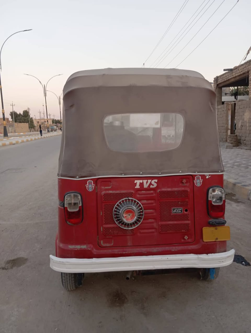 السلام عليكم تكتك تي فيس مديل 2018
محرك 22 بيه خياسات قليله اوراق أصولي  السعر خاص 
رقم ***********
