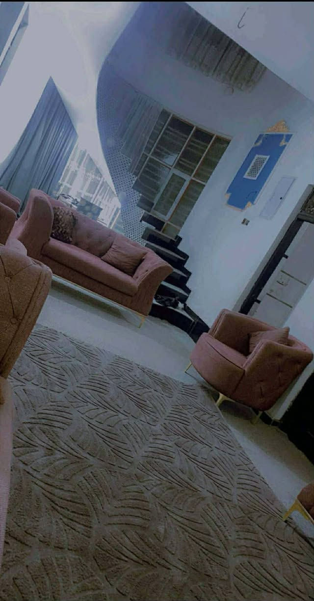 الدار للبيع ..
 المساحة/ 260
العنوان /حي النهضة الثانية خلف مدرسة سنابل المستقبل او خلف بيت سيد سامي البو فريحة ...
 السعر / 165 مليون مع المجال ....
للإستفسار الاتصال *********** او ***********
او مراجعة مكتب امير القريشي..
