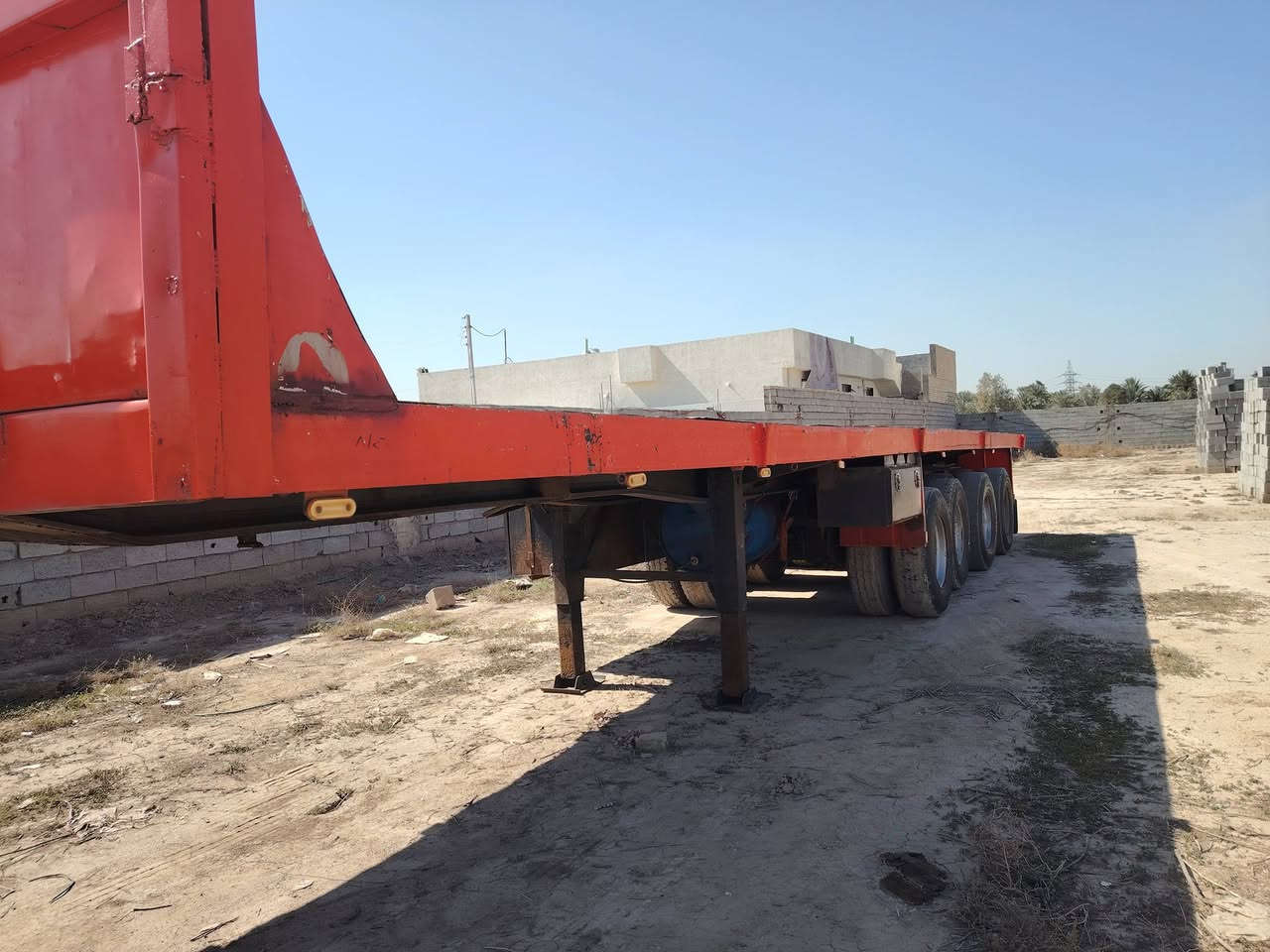 السلام عليكم عرابنة حدادية للبيع  اربع دناكير 3دناكير صيني 14 الدنكير الرابع الماني13. الطول  12ونص مكاني بغداد السعر 75 وبيها مجال  ***********
