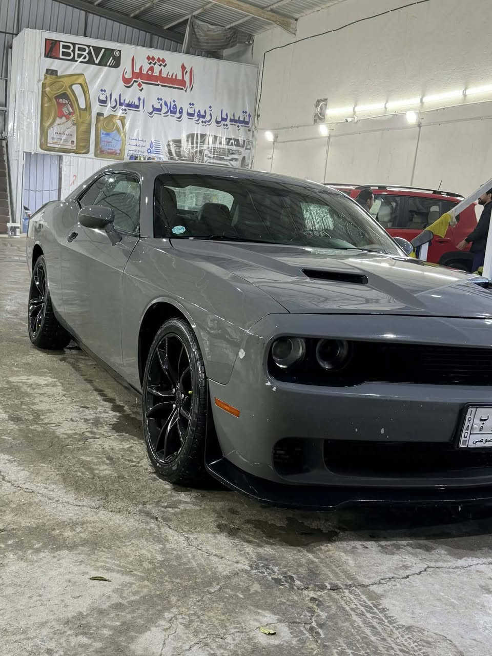 السلام عليكم

چالنجر 2018 ذي قار حره
ماشيه  118m 
سنوية جديده لل 2031 ورقم امكليزي
كشنات جلد تدفئه تبريد تدفئه ستيرن
شاشه كاربلي كبيره 
حساسات خلفيه 
رادارات جانبيه 
تشغيل عن بعد
تبريد قطعتين 
ايرباك برده فقط
منظومة تبريد جديده كامله
عدسات لايت اصلي بدلتهن ب 400 الف
ضربة امريكا تبديل جاملغ ايمن ورش كلير بنيد 
وهنا بالعراق ضربه خفيفه جدا نصبغ بيهه جاملغ ايسر ونص من الباب 

صور الحادث مال امريكا والعراق بالمنشور موجوده
السعر 155 وبيهه مجال
***********
