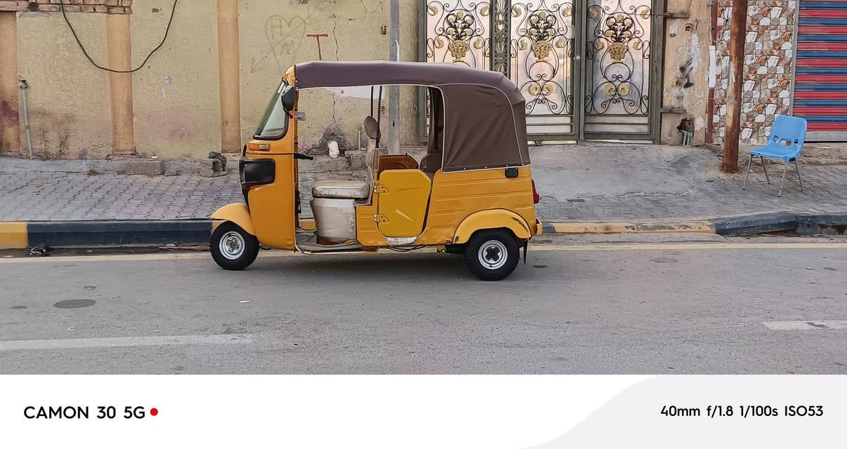يالله سلام عليكم شباب تكتك للبيع موديل عشرين للبيع مستعجل على بيعته مصبوغه عام تجي وشوف بعينك 
مكان كوت مركز المحافظة حي الحوراء الأولى قرب محطة الكهرباء رقم الهاتف *********** دراجه جاهزه كبل الشارع

