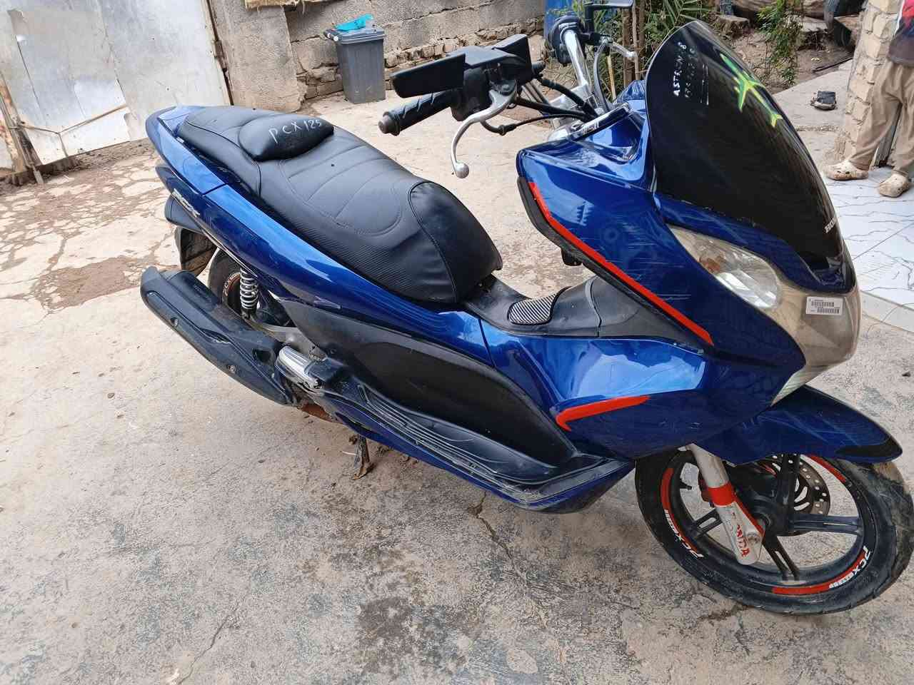 PC X جيل الأول
مفتوحه تصليح الأصلي 
مليون 150 
كوت شارع نفط  ***********
