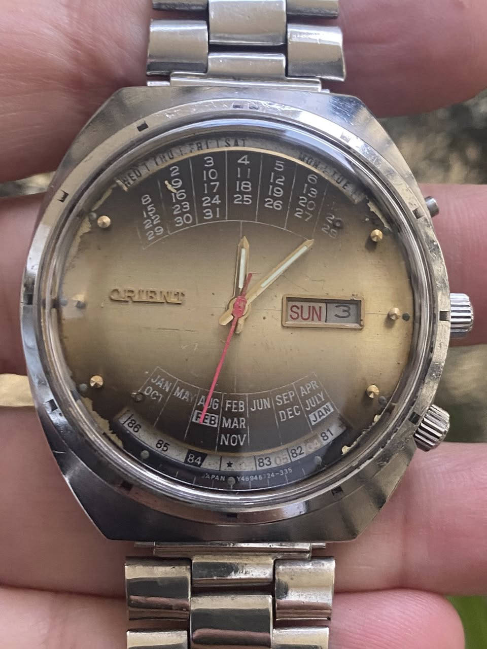 السلام عليكم
تشكيلة مميزة من اورينت 

دولي - بحري 

انتاج الثمانينات ياباني اصلي 

نظافة ممتازة

اتوماتيك 

تعمل بكفاءة عالية 

ستانلس ستيل بالكامل 

مقاومة للماء

القطر ٤٣

البيع جملة ومفرد 

الاسعار مناسبة عالخاص 

يوجد توصيل لجميع المحافظات 

***********
