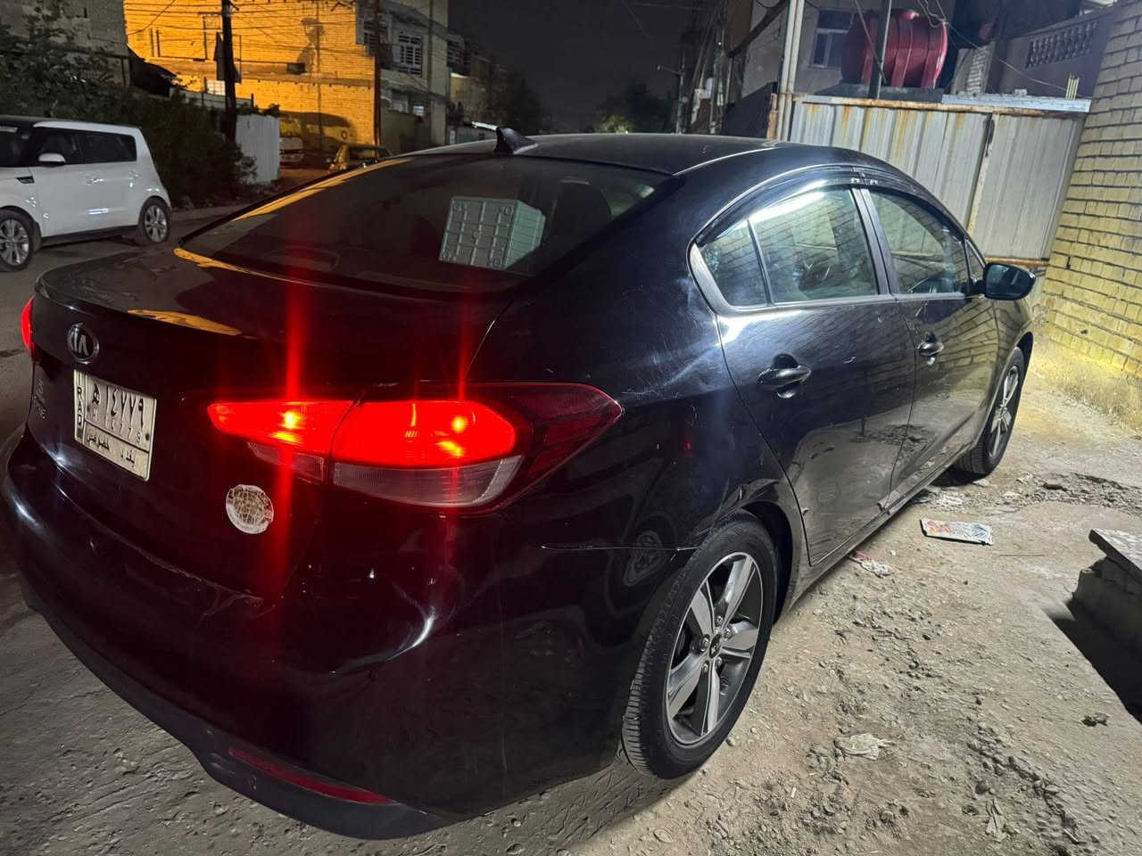 فورتي ٢٠١٧ وراد امريكي حادثها قطعتين صبغ بأمريكا وقطعة جاملغ هنا مصبوغ للاستفسار الاتصال على الرقم *********** مكان السيارة بغداد حي اور بغداد, العراق
