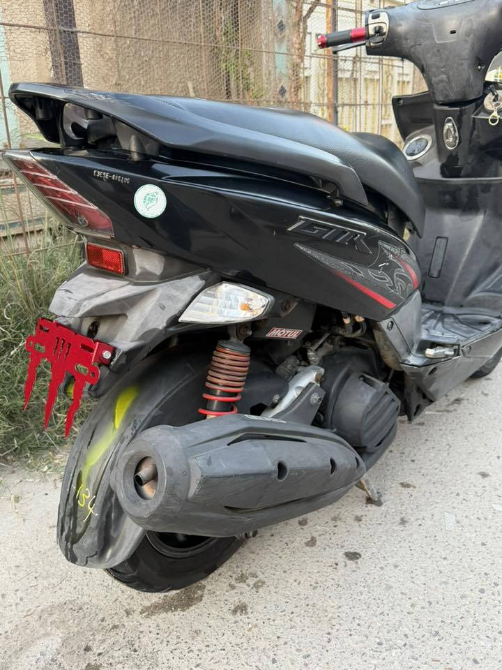 جيتي آر كفاله عامه ((كفاله عامه )) صار كم يوم نازله ويل اسود طافي من الرمبه لتكلي شبيهة كلشي مابيهة ع وضع الرمبه ***********
