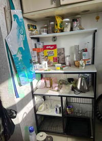 ميز مطبخ • للبيع