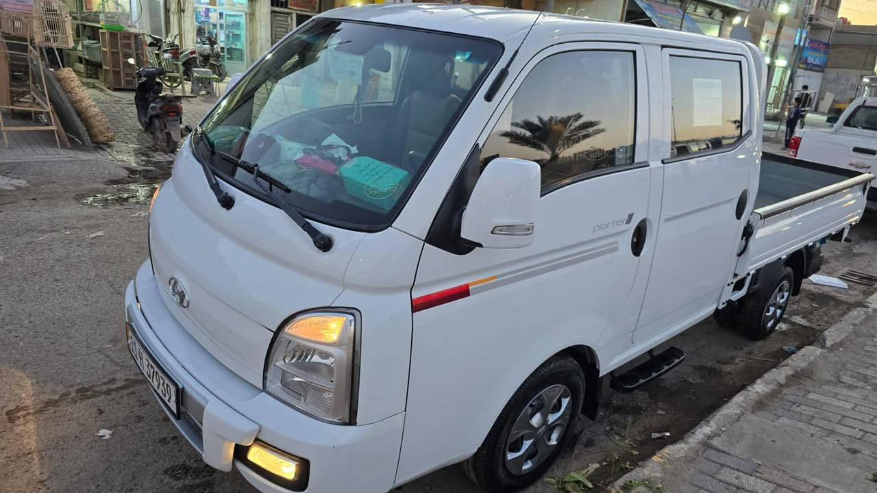 هونداي بورتر دبل قماره جير اوتوماتيك محرك 3000 مكان بغداد رقمها بغداد تحويل ثاني يوم السعر 190 وبيها مجال هو المواصفات للاستفسار ***********
