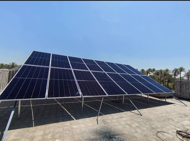 ⚡⚡⚡    طاقة شمسيه      ⚡⚡⚡

☀️ تم بعون الله إكمال وتنصيب منظومة طاقة شمسية متكاملة بقدرة 40 أمبير نهاري و40 أمبير ليلي، لتوفير طاقة مستقرة وكفاءة عالية في التشغيل وتغطية الأحمال الكهربائية على مدار اليوم.
🔋 تم اختيار وتجهيز المكونات بعناية لضمان أفضل أداء واعتمادية، مع تنفيذ احترافي ومتابعة دقيقة لجميع مراحل التنصيب.
👨‍🔧 إشراف وتنفيذ: المهندس محمد زياد
📞 ***********
نسأل الله أن تكون مصدر خير وبركة لأصحابها، مع تمنياتنا بدوام الطاقة والاستقرار.
#الطاقة_الشمسية #منظومات_شمسية #محمد_زياد #طاقة_بديلة #طاقة_نظيفة #SolarEnergy
