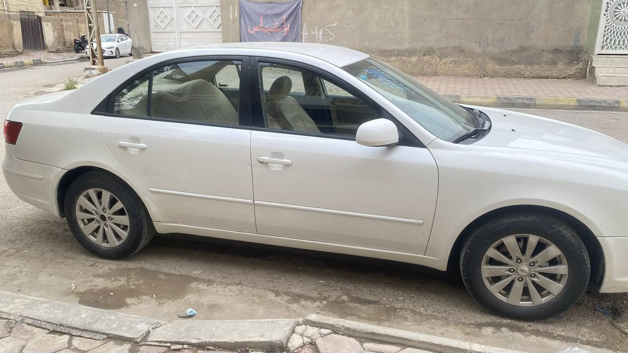 للبيع سوناتا  2009 محرك 2400  رقم واسط سياره جاهزه بيه الجاملغات الاماميه مرشوشه بدون ضربه والباقي مكفول السعر 110$  اوبيه مجال ***********
