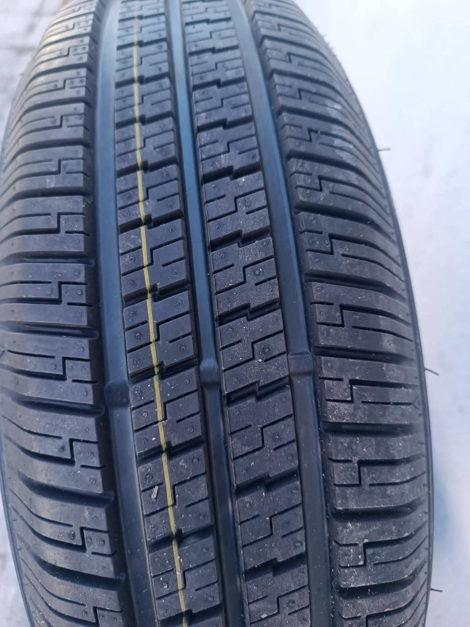 السلام عليكم شباب تحويره ١٤ تاير سنترا جديد نضافه مية بلمية تاير ماساحك ع كاع ويل سلبرتي شرررط الفحص والبلنص لاعواج ولا ركله وسيبايه حيدر سحارة  انتاج جديد فحص زوج درك البيع  مكاني النجف   😊❤️ ***********
***********
