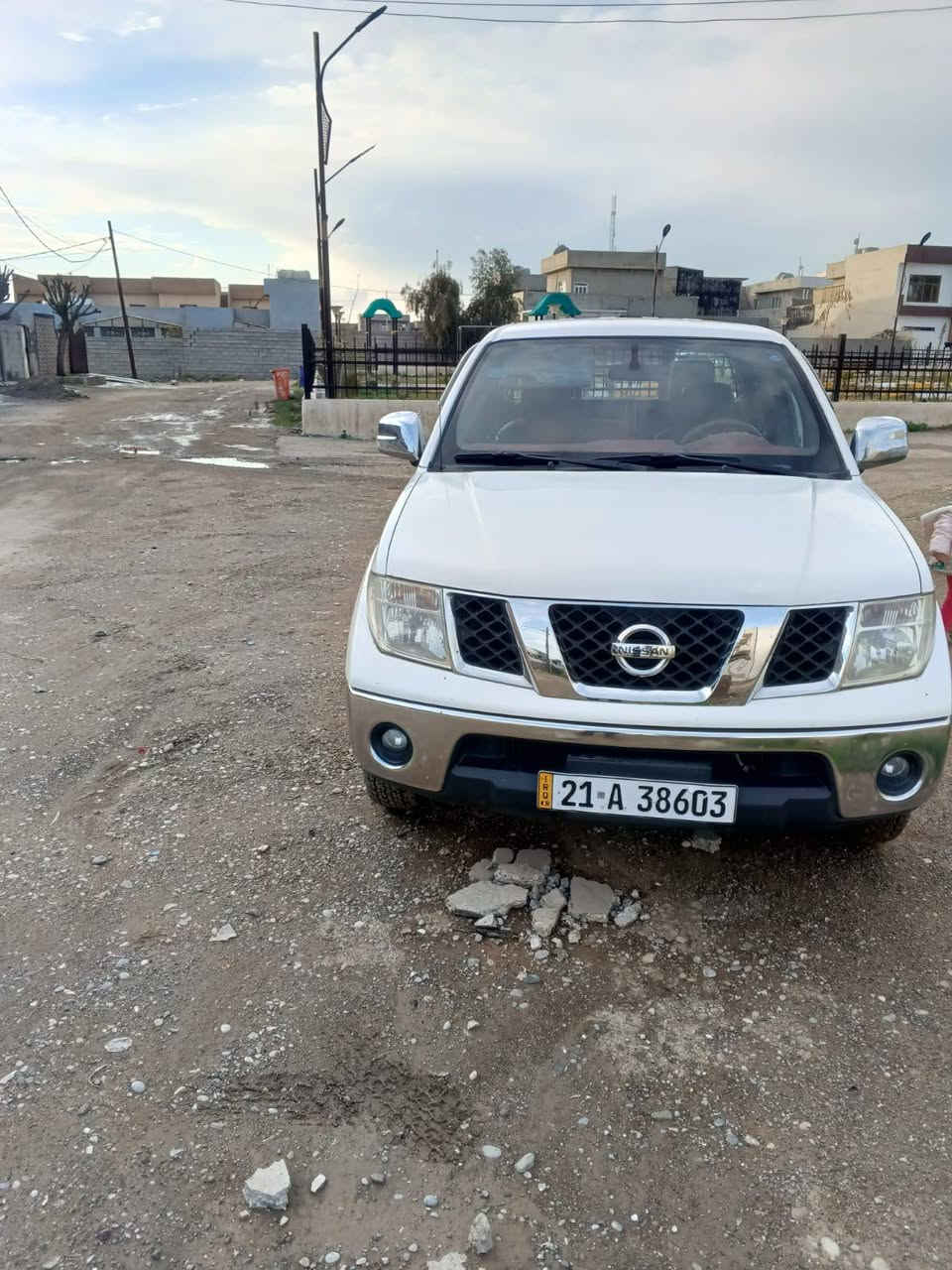 نیسان ناڤارا بێ بۆیاغ مۆدێل 2009 مەکینە بەطە 3000 کۆبۆنی بەنزینی هەیە ژمارەی تابلۆی نوێیە هەززە و ساڵیانەی نوێیە هەموو گیانی بە شەرت.

نرخی 85$ وەرەقە و مەجالێکی کەم. ديبيس, كركوك


**إذا كنت صاحب هذا الإعلان وتريد حذفه لأي سبب، رجاءا أرسل رسالة إلى الدعم الفني**