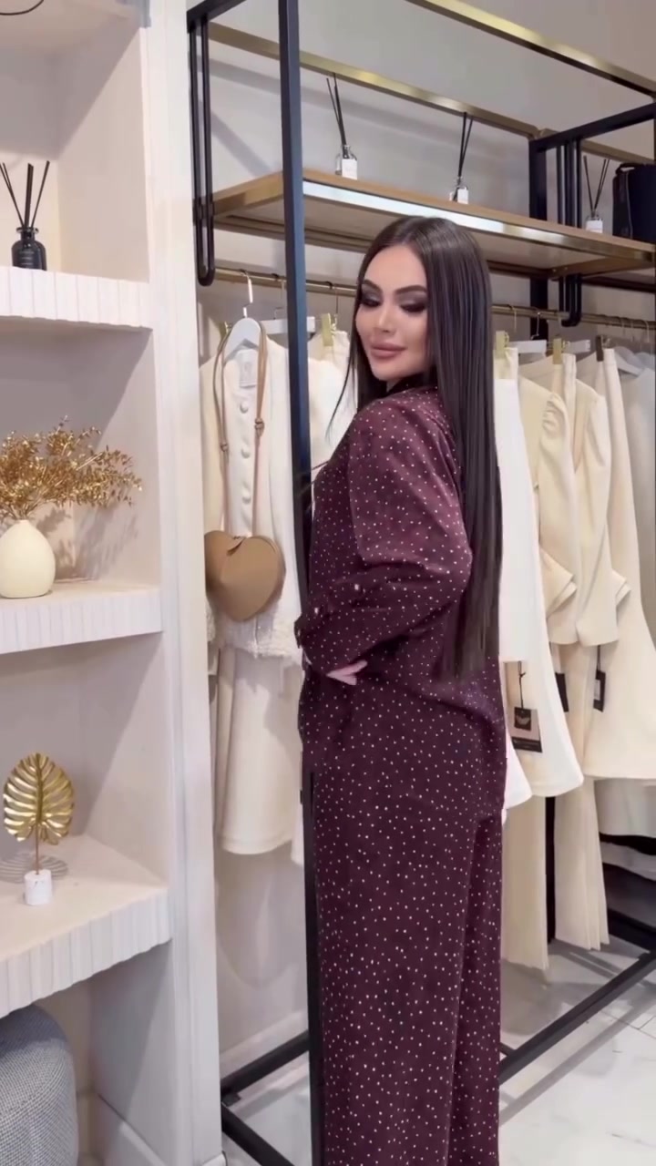 ب29 ألف 🤯 سعر وجوده بس يمنة 🩷

طقم نسائي كواليتي عالية جداً راقي بتصميم عصري وأنيق يناسب الجميع الأذواق

القياسات ( 38-40-42-44 )
الخامة كريب باربي جداً راقي ومضمون الفحص قبل الدفع 👉

كلفة التوصيل 5 ألف لكل محافظات العراق
للحجز يرجى إرسال العنوان والرقم والقياس ثاني يوم يوصلك .


**إذا كنت صاحب هذا الإعلان وتريد حذفه لأي سبب، رجاءا أرسل رسالة إلى الدعم الفني**