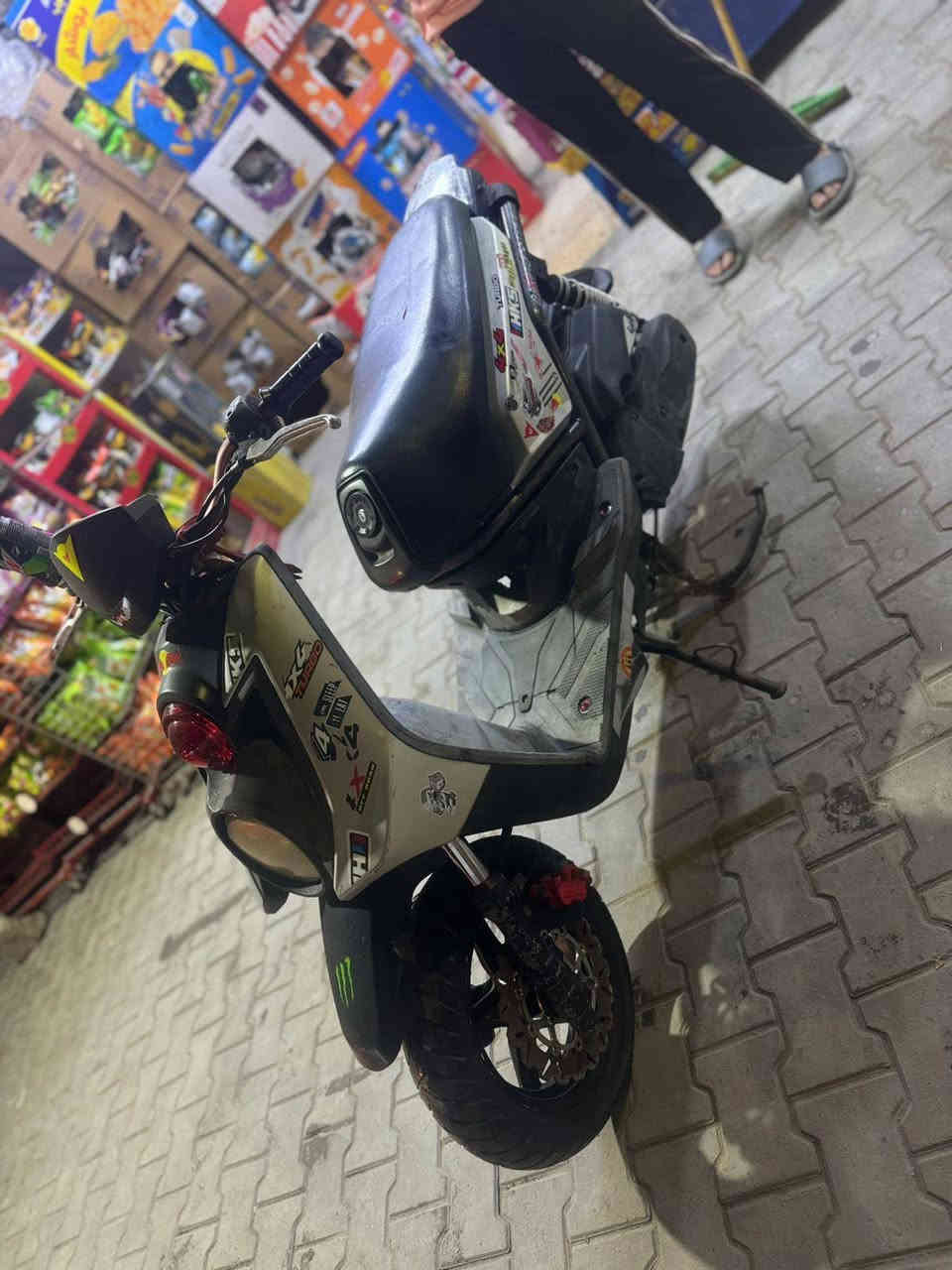 سلام عليكم دراجه سكنس جبلي صارله 4ايام نازله من رمبه دراجه شلعه ومعدل 2012 كفاله عامه جيب وياك مصلح رقم ***********وتساب فقط
