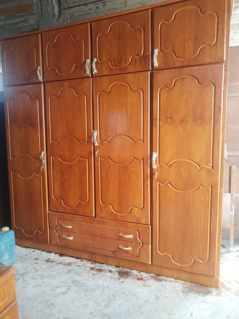 كنتور صاج حطاطه 4باب سعره 200 رقم الهاتف واتساب ***********
