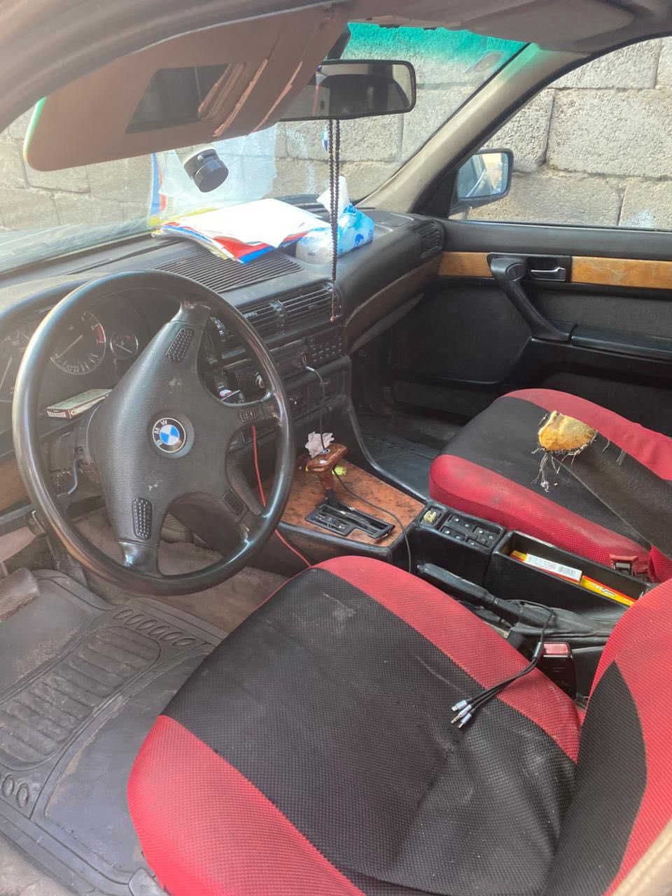 من رخصت الدمن سياره ٧٣٥ كير خير من الله تدفئه تبريد بيها  خيط تبخير وياها نص مكينه جديده سياره باسمي سنويه ٢٠٢٩
غرامات صفر التواصل ***********
