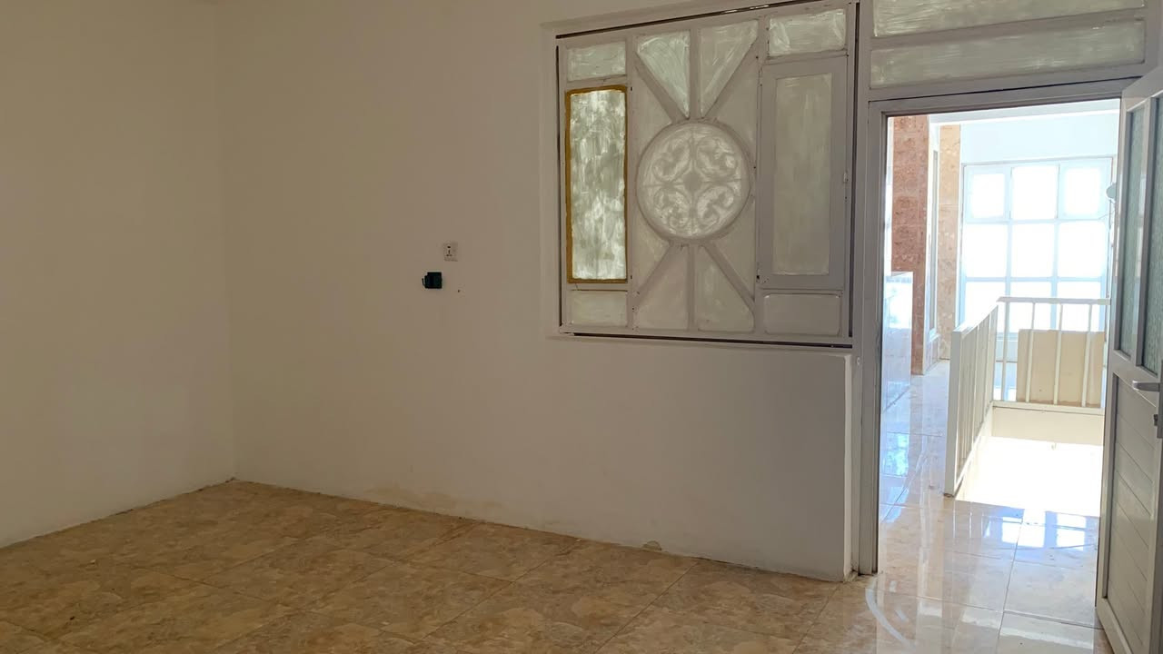السلام عليكم
شقه للايجار بحي الجامعه على شارع عشرين قرب مكتب الخبير للانترنت تحتوي على غرفه نوم وصاله ومطبخ وصحيات للتواصل وللاستفسار ***********
