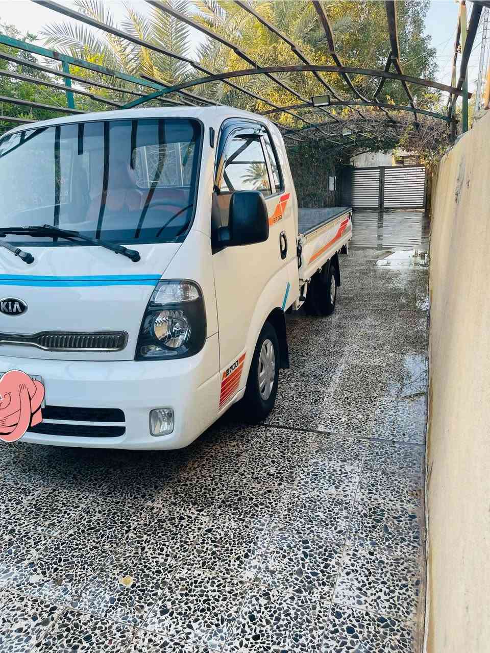 السلام عليكم كيا موديل 2016 مكفوله  من صبغ راقم بغداد مكان سياره بغداد راقم الهاتف ***********
