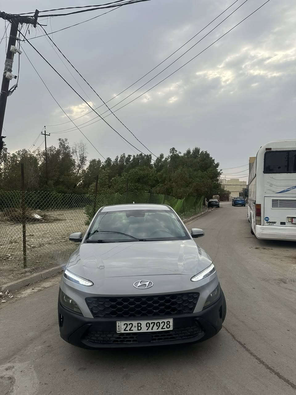 السلام عليكم
هيونداي كونا 2022 
لون اسمنتي مميز 
مكينه 2000 دوش مكفوله 
كير مبدل إلى AT مكفول المرغوب 
حداديه جديده 
رادار امامي 
شاشه جبيره 
مثبت سرعه 
تحديد مسار
انضمه قياده 
سياره جديده واحلا من صور 
حادثها 4 قطع جاملغين وباب سايق حادث بسيط وبيها شبر تعديل بسيط بل لغد الايمن اثر حادث امريكه 
سياره رقم اربيل تريد تحويل تريد وكاله عامه 
مكاني بغداد الامين ثانيه 
السعر 140 وبيها مجال 
رقمي ***********
